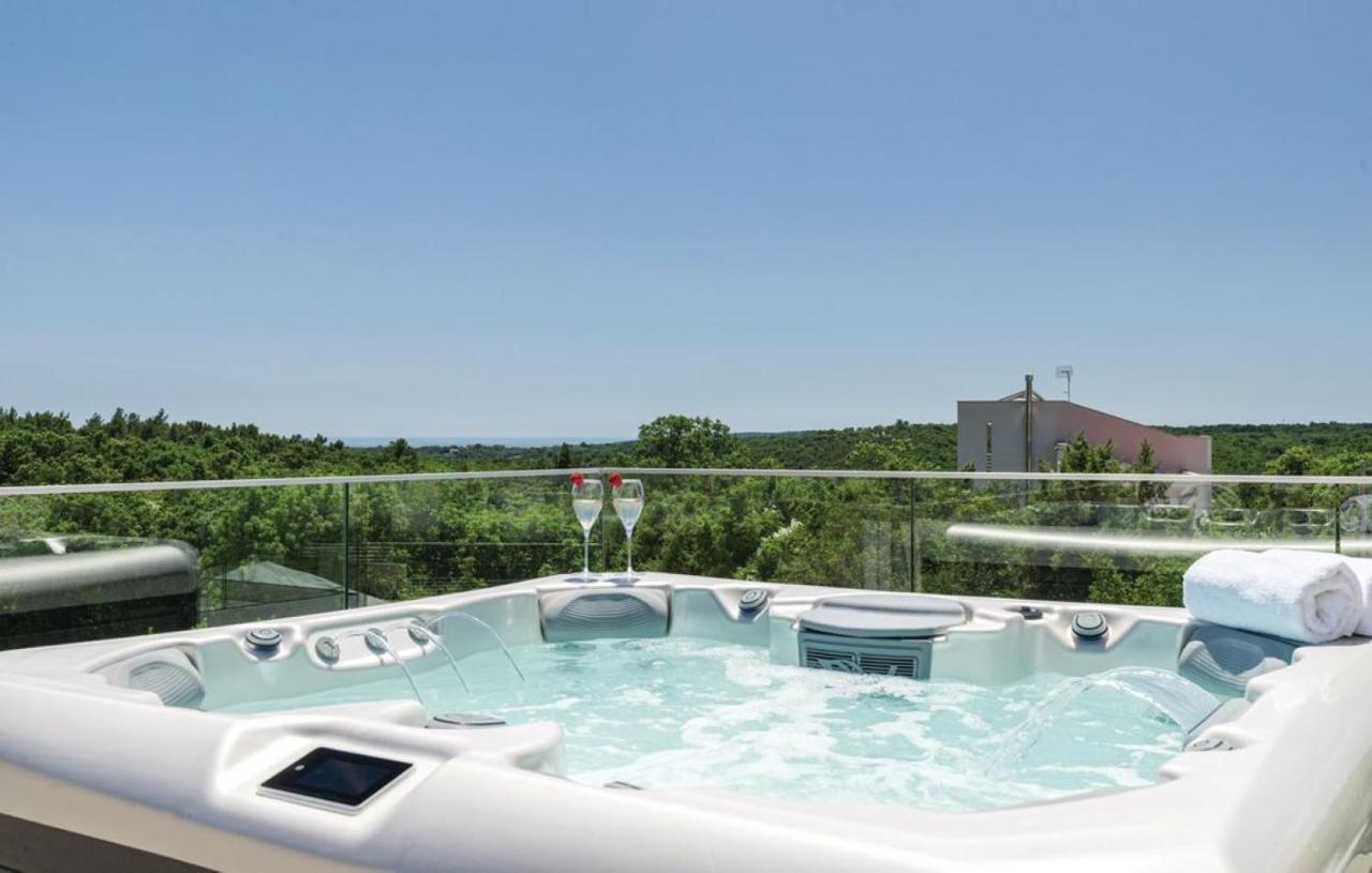 קרניצה Villa Izabel With Hot Whirpool מראה חיצוני תמונה
