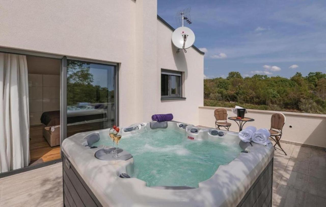קרניצה Villa Izabel With Hot Whirpool מראה חיצוני תמונה