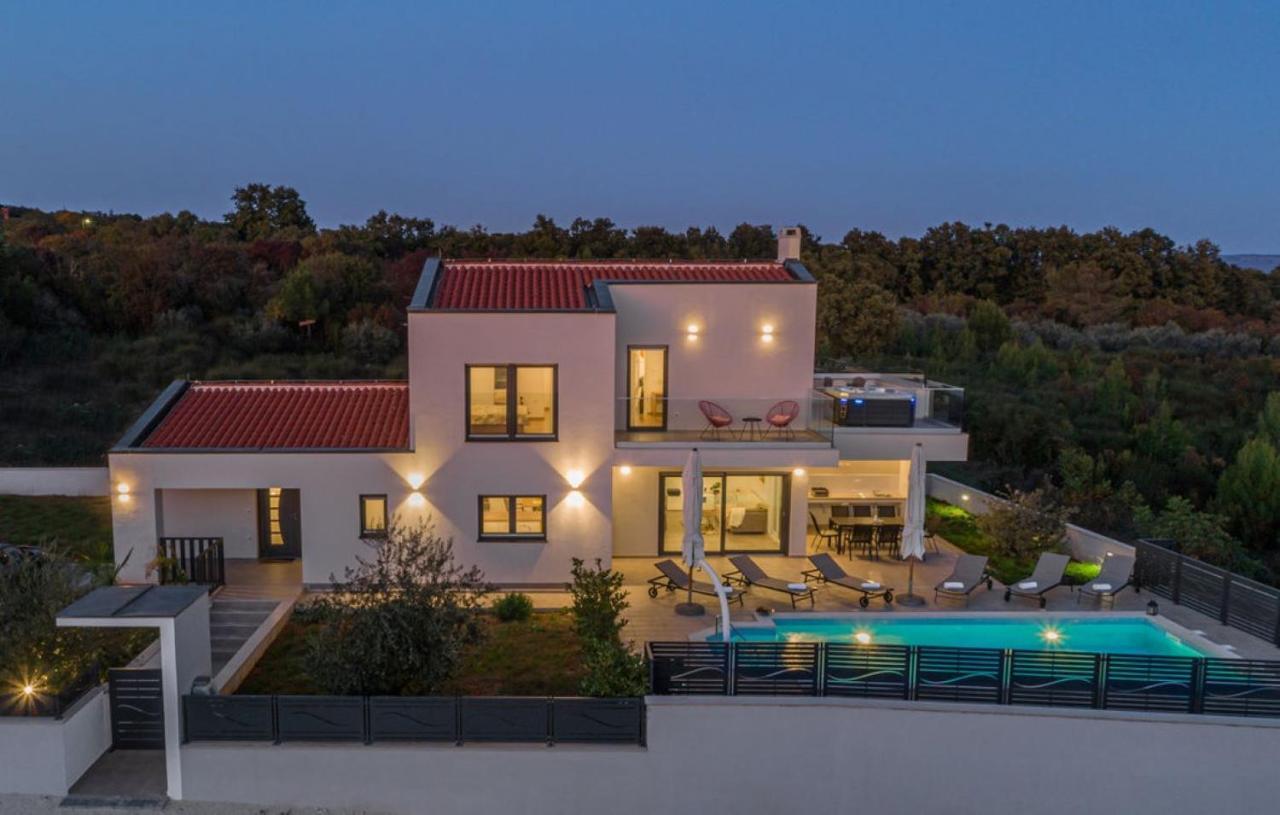 קרניצה Villa Izabel With Hot Whirpool מראה חיצוני תמונה